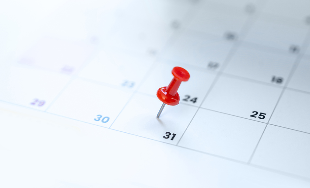 Calendar with red pin on 31st